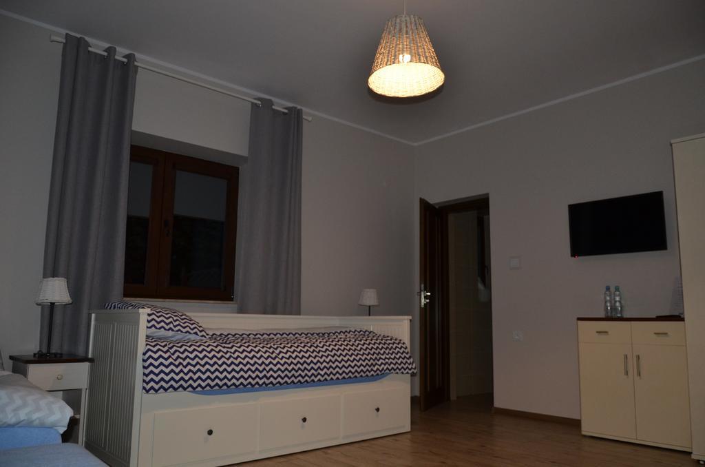 Dom Mierzeja Apartment Katy Rybackie Exterior photo